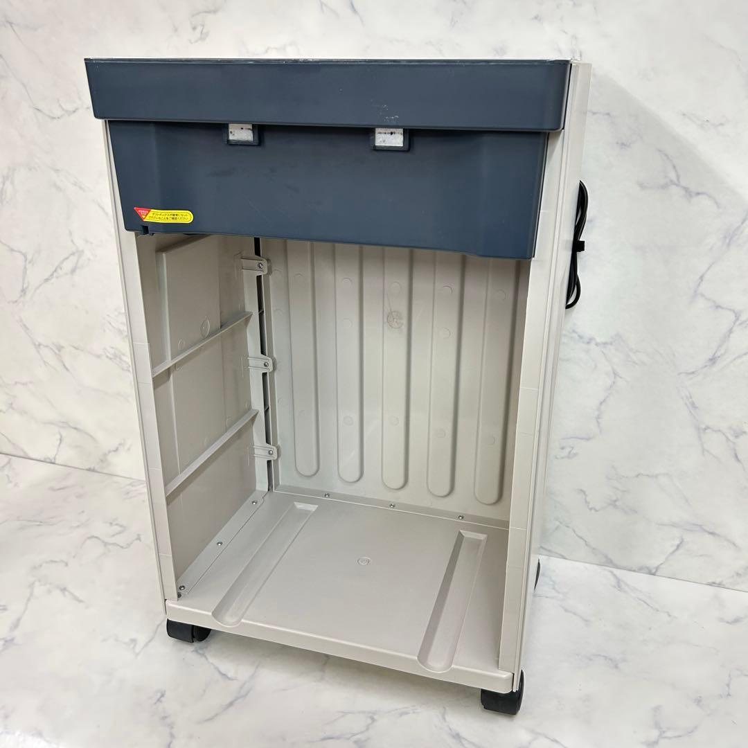 美品 アイリスオーヤマ オフィスシュレッダー 容量約30L