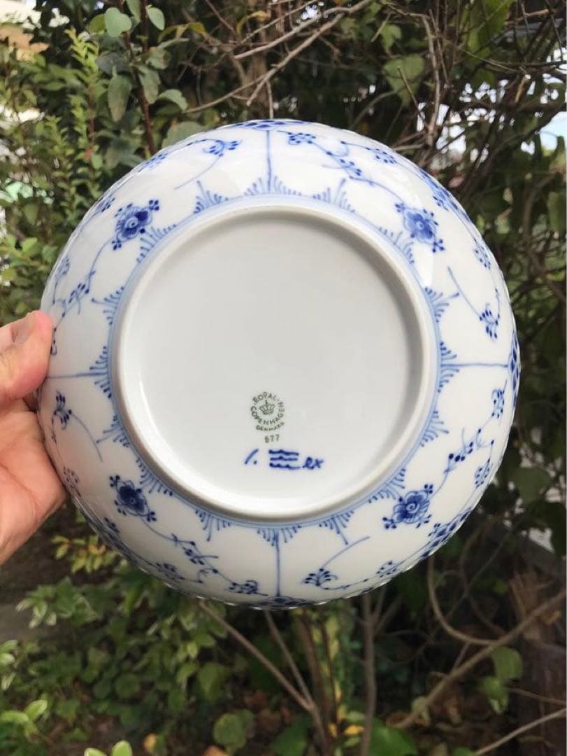 新品未使用　ロイヤルコペンハーゲン　577 大皿21センチ深さ5.5センチ