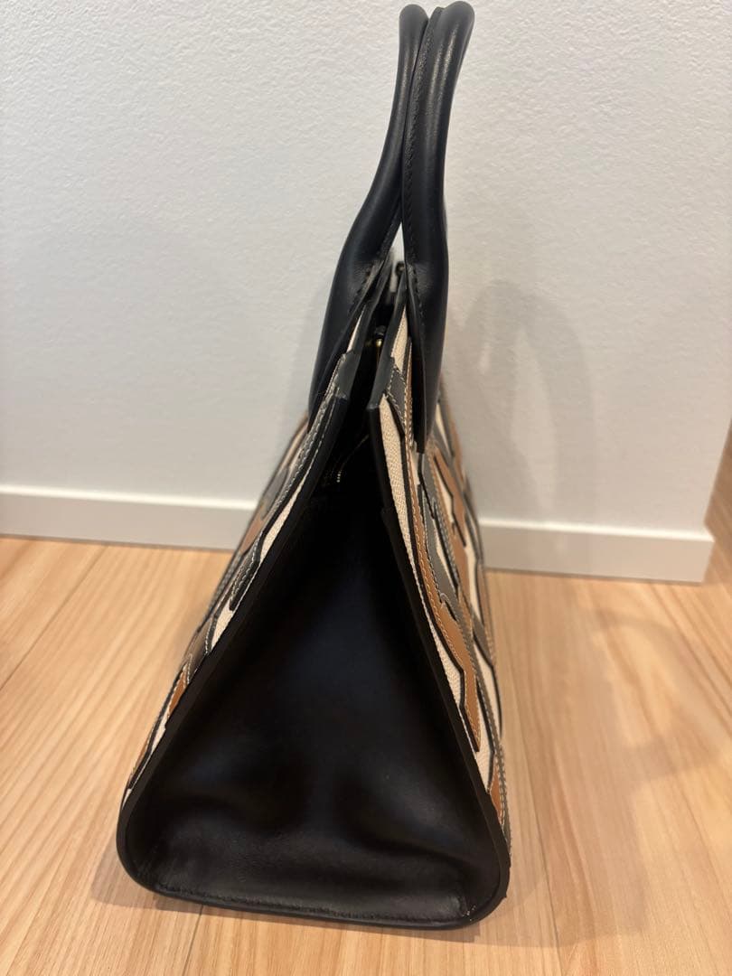 美品 サルバトーレフェラガモ バック