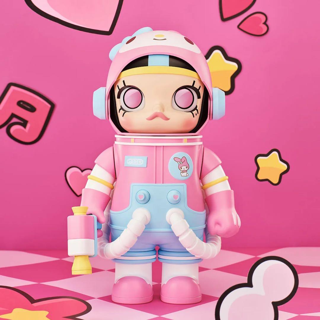 新品未開封MEGA400%SPACE MOLLYサンリオアソートシークレット付き