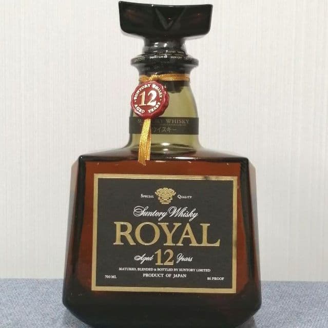 サントリーローヤル12年　黒ラベル　700ml 43%　箱あり②