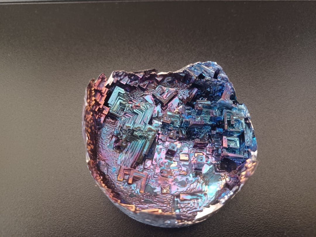 ビスマス結晶