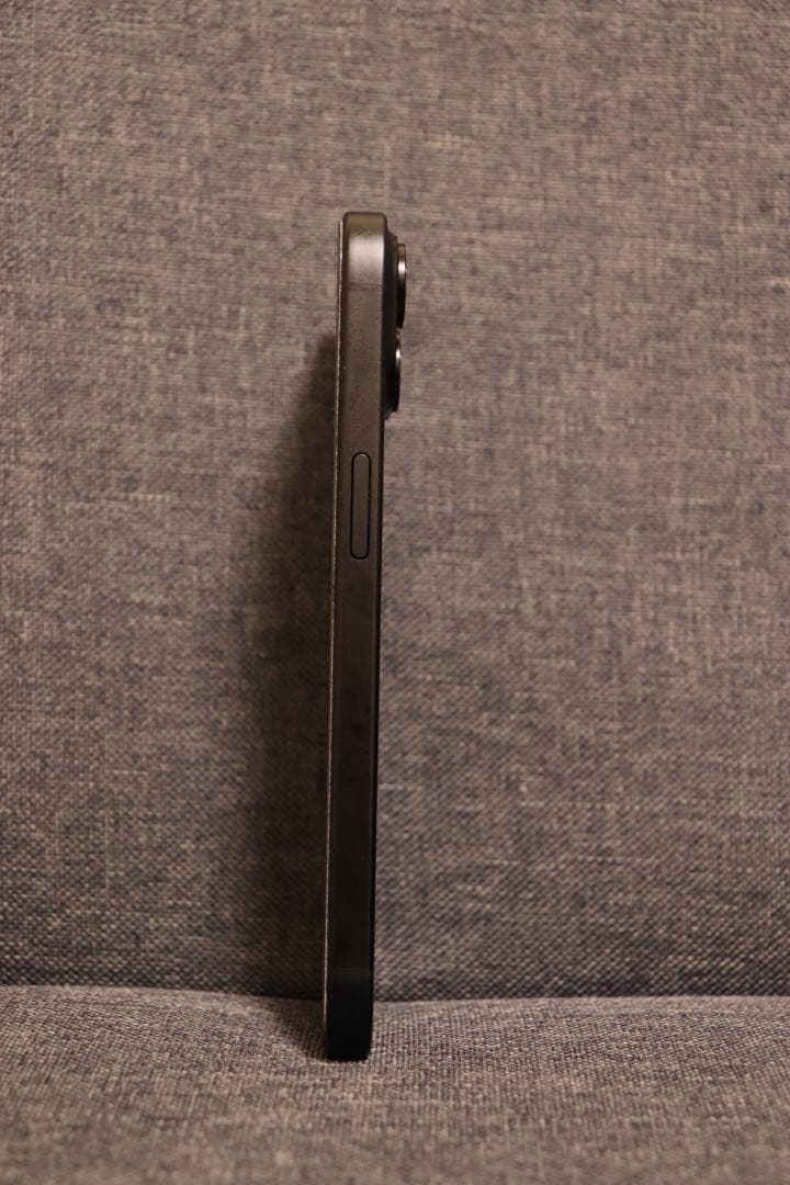 【値下げ】iPhone15 256GB SIMフリー　ケース、フィルム付き