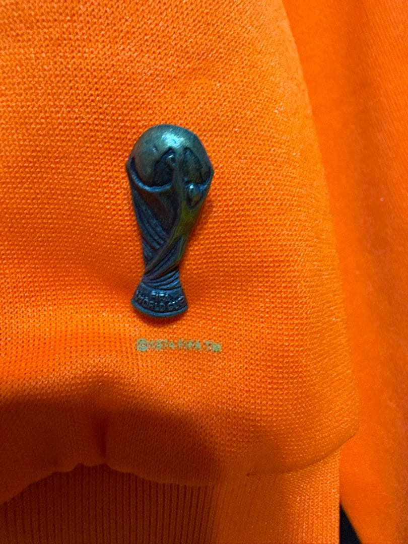 新古品adidas オレンジ　オランダ　トラックジャケット　Mサイズ