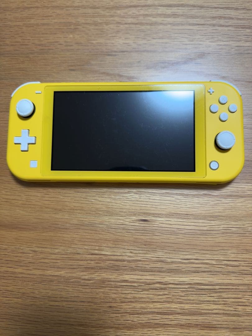 Nintendo Switch Lite (イエロー)