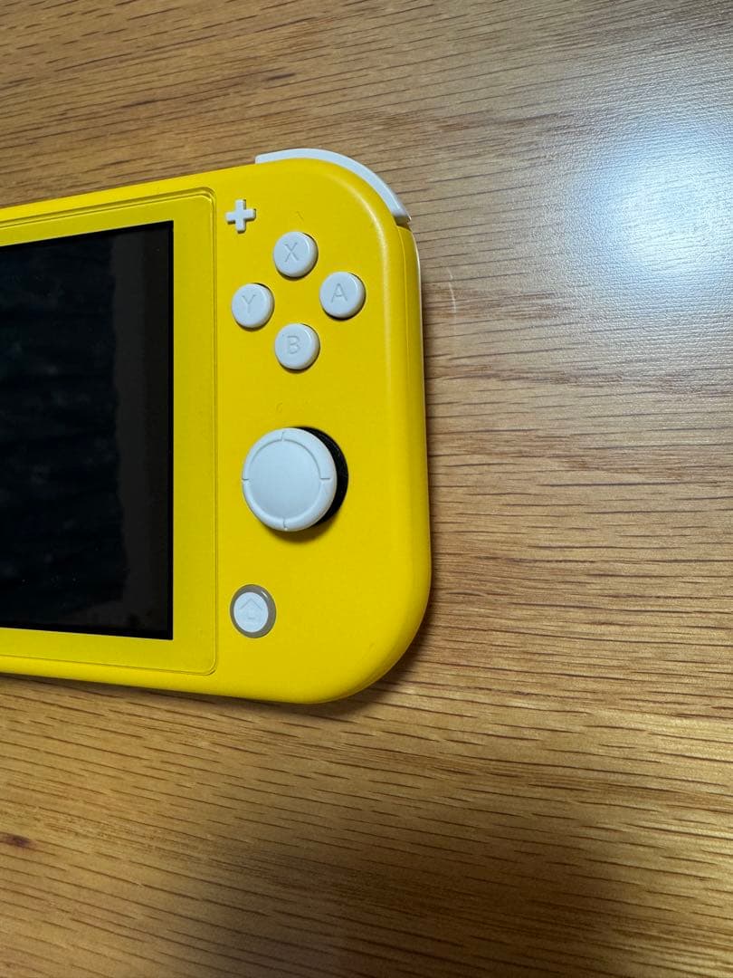 Nintendo Switch Lite (イエロー)