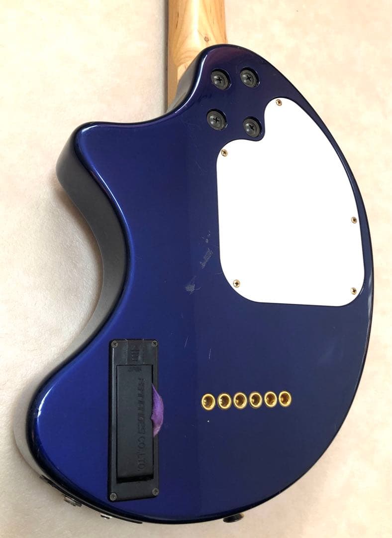 【美品】ZO-3C メタリックブルー アンプ内蔵ミニギター 専用ケース付き！！