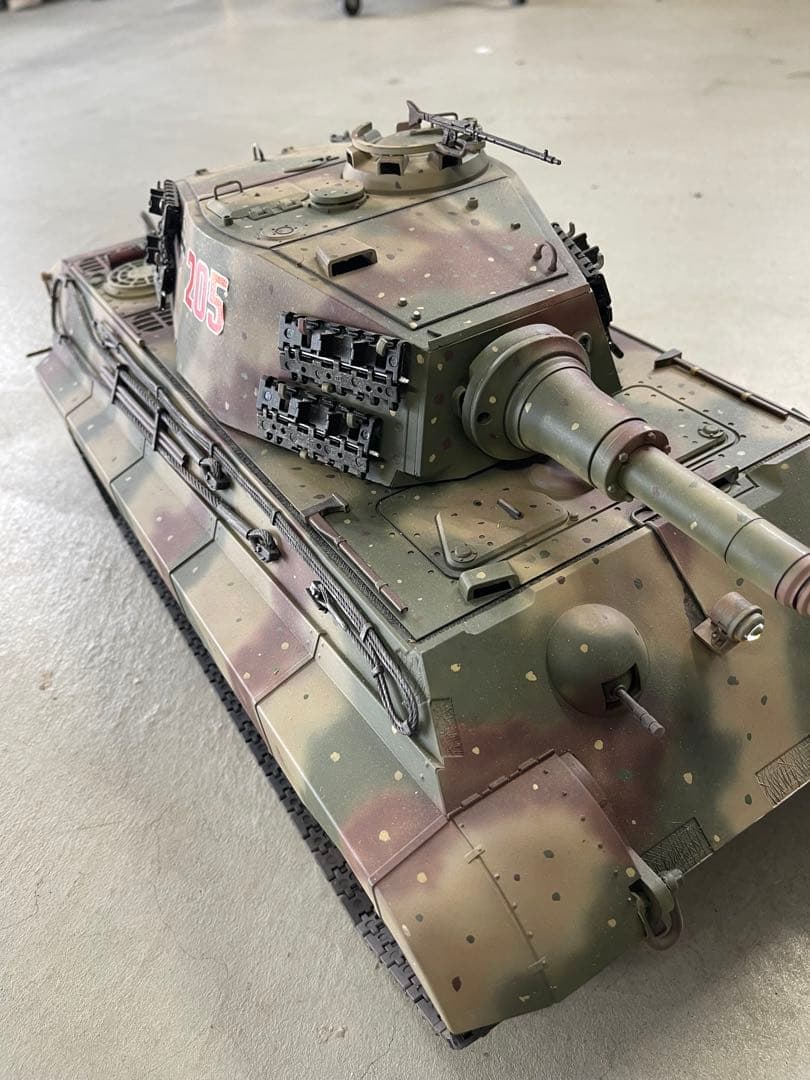ヘンロン1／16 キングタイガーラジコン戦車　ジャンク