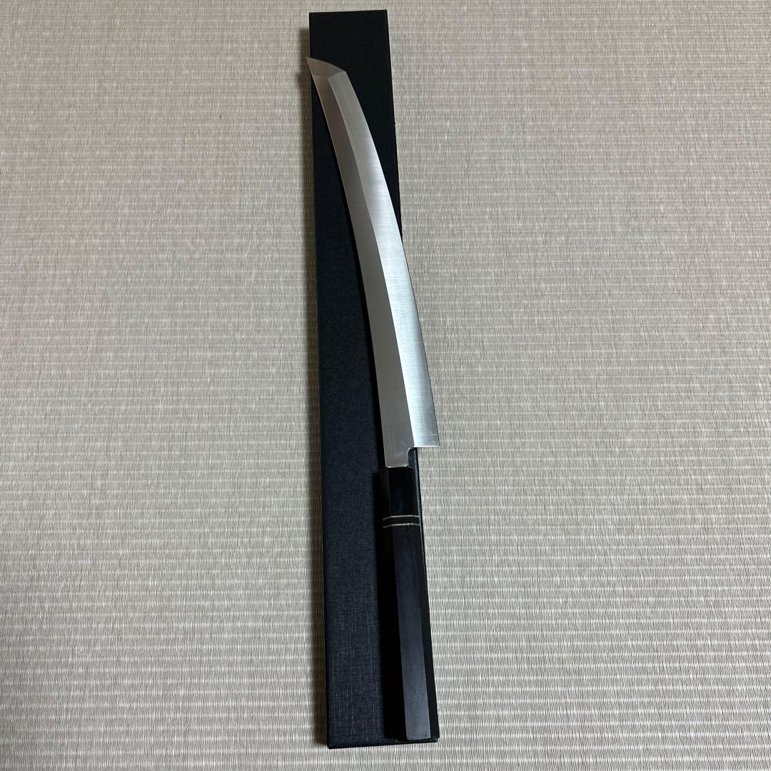 鬼反り　尺二　先丸柳刃　包丁　和包丁　黒檀黒水牛八角柄　箱付き