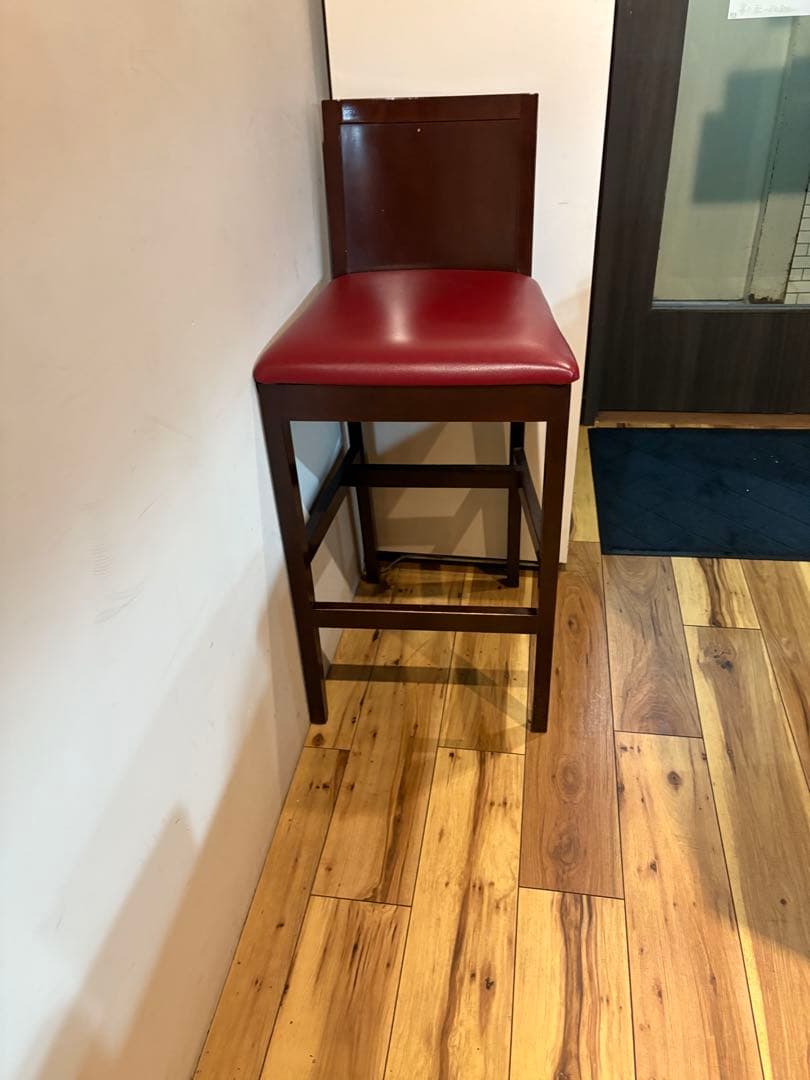 居酒屋向き9脚セット 赤いレザー風バースタイルチェア