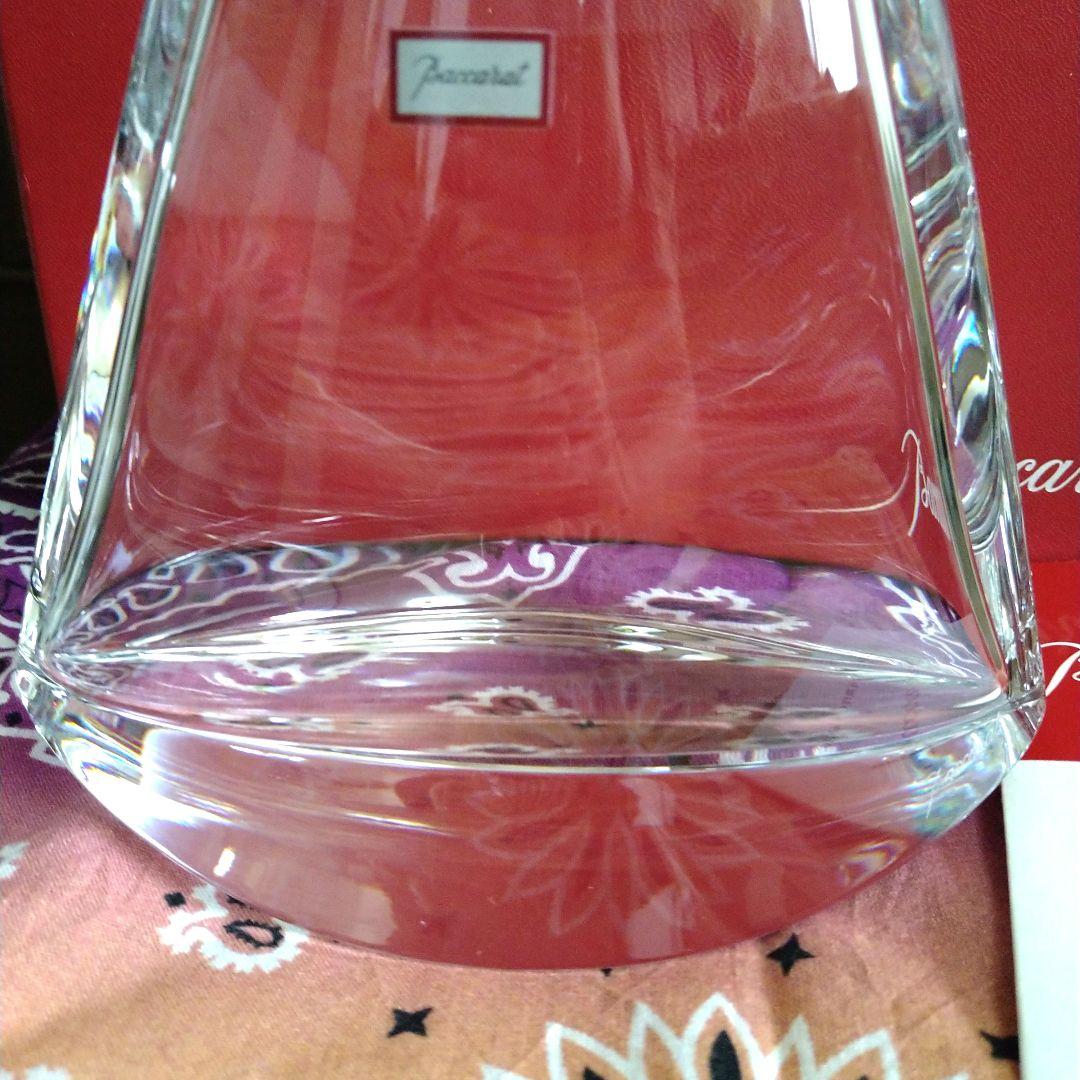 新品☆Baccarat★メトロノーム　花瓶　花器　フラワーベース